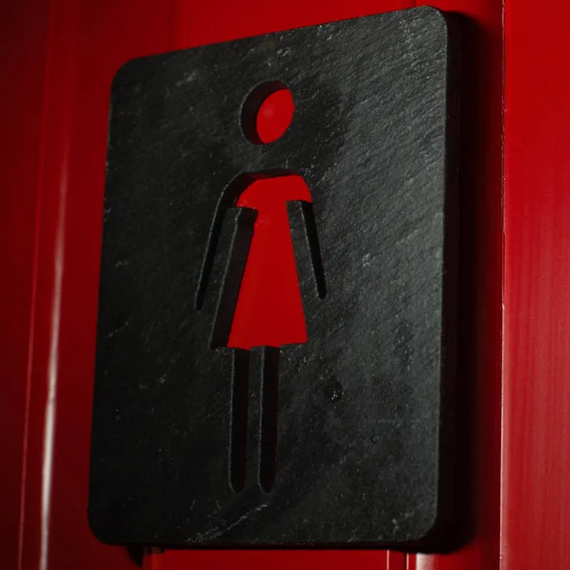 WC tabulka z břidlice kamenný- ženy