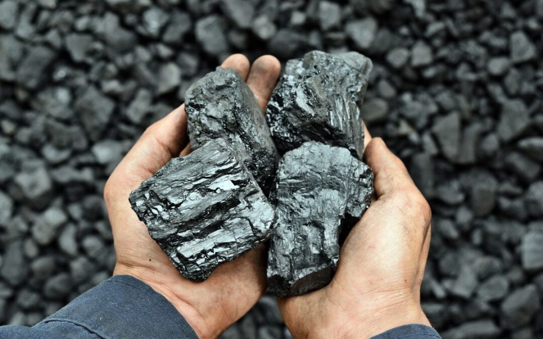 Topíte uhlím? Co musíte vědět v roce 2023.